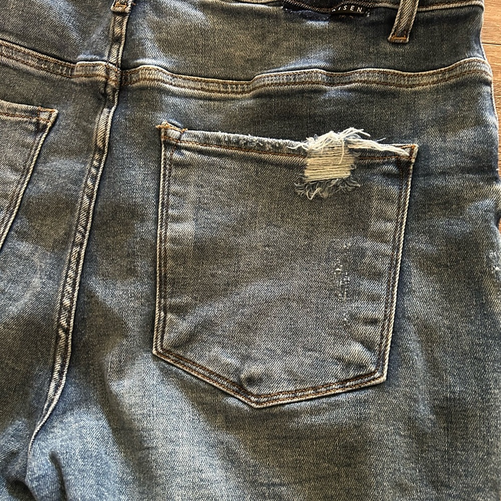 NWT Risen Denim High Rise Destroyed Shorts - Size 2XL - Picture 6 of 6